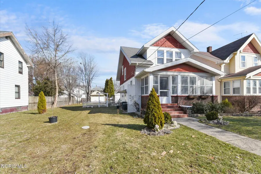 833 Kingston Avenue, Toledo, OH 43605 - #2