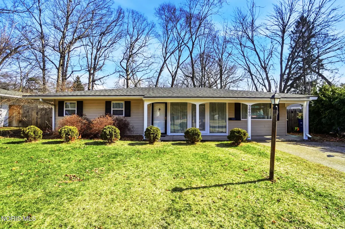 3660 W Lincolnshire Boulevard, Toledo, OH 43606 - #1