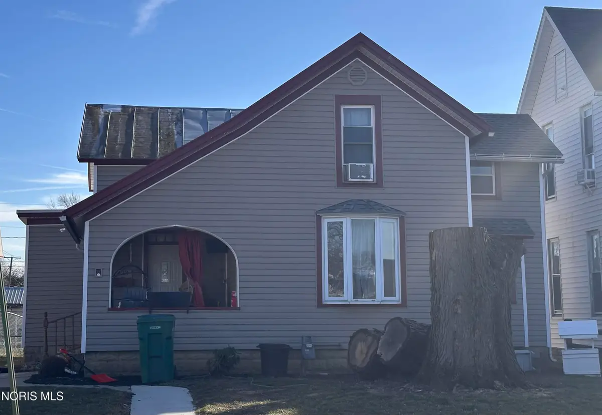 423 Elm Street, Findlay, OH 45840 - #1