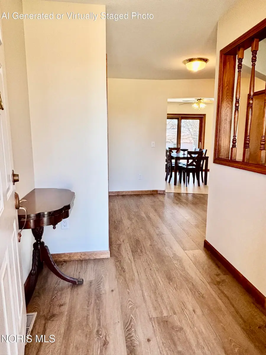 120 Luella Avenue, Oregon, OH 43616 - #2