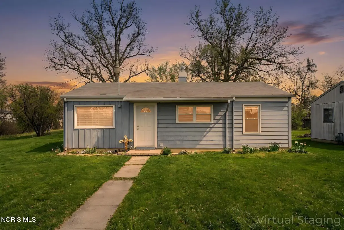 400 E Pearl Street, Findlay, OH 45840 - #1