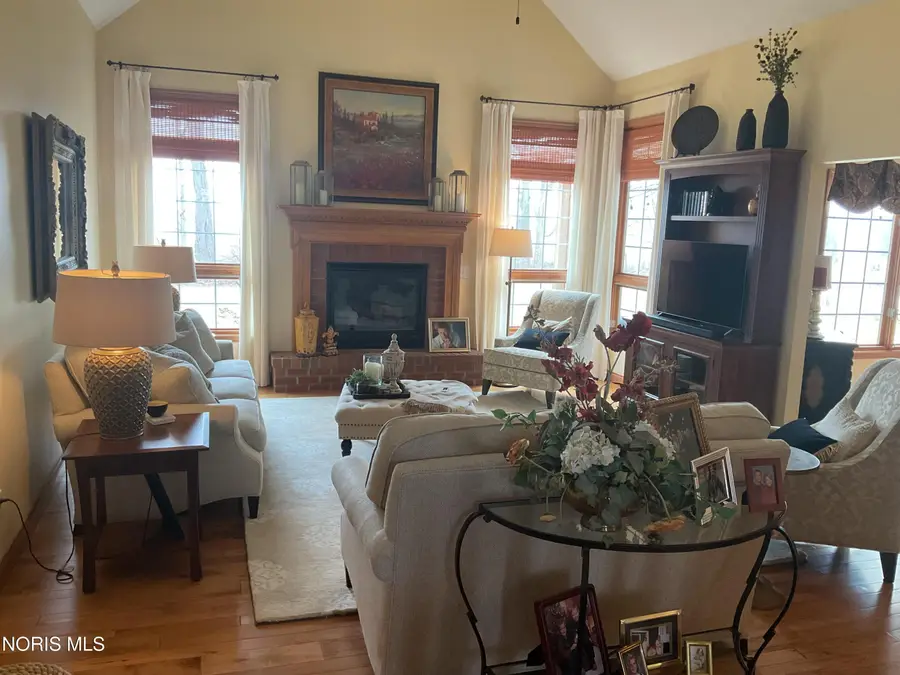 8464 Indian Lake Drive, Findlay, OH 45840 - #2