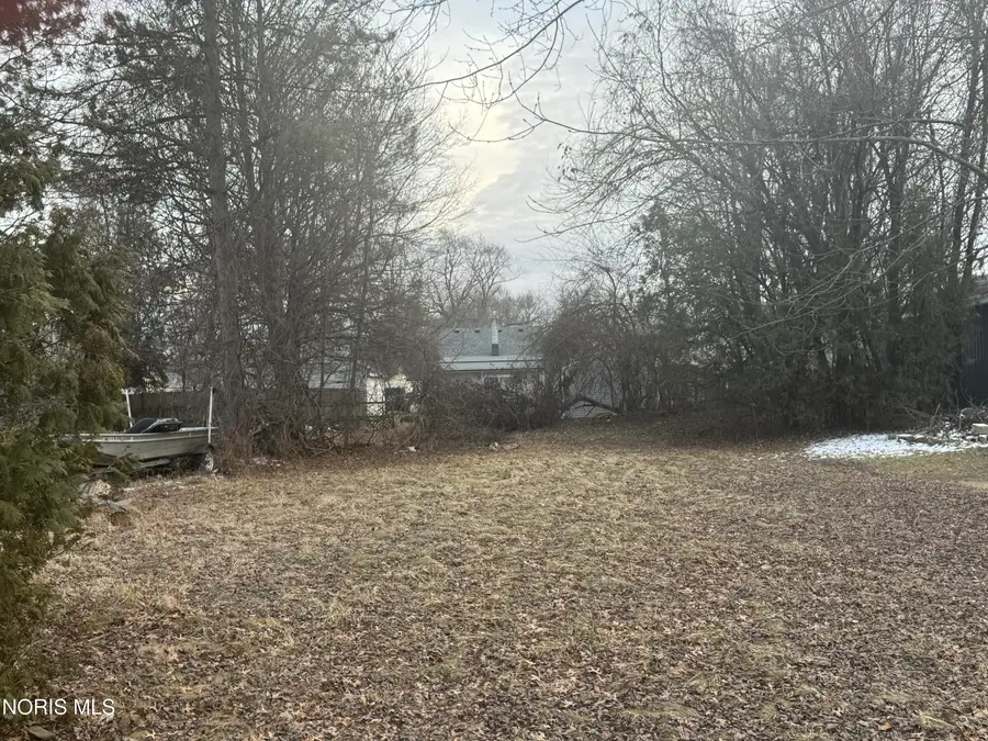 5143 Calvin Avenue, Sylvania, OH 43560 - #2