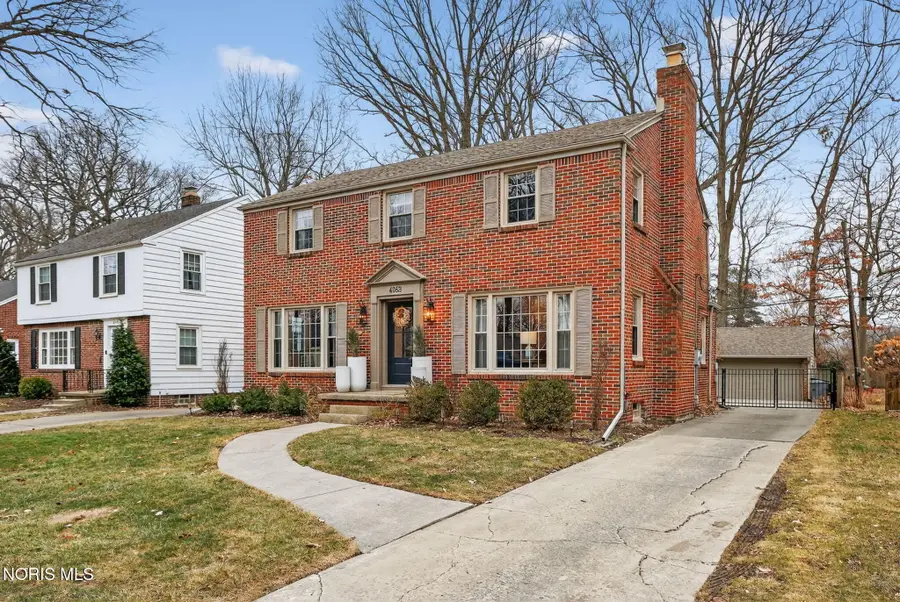 4363 Beverly Drive, Toledo, OH 43614 - #2