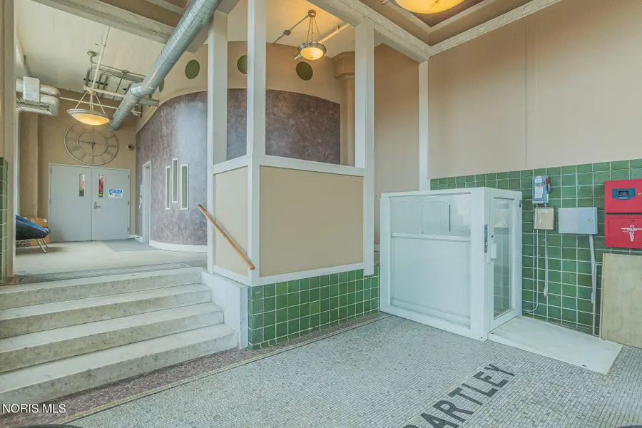 745 Washington Street, Toledo, OH 43604 - #3