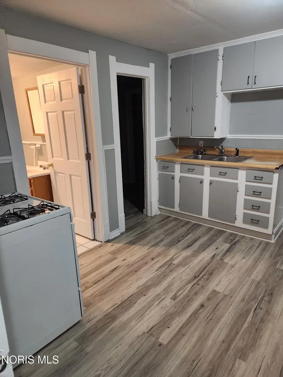 1027 Freedom Street, Toledo, OH 43605 - #3