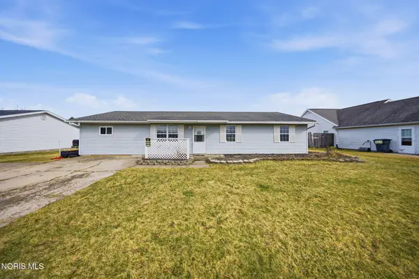 891 N Woodland Avenue, Clyde, OH 43410