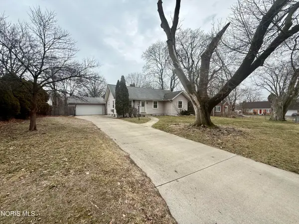 4722 Bowser Drive, Toledo, OH 43613