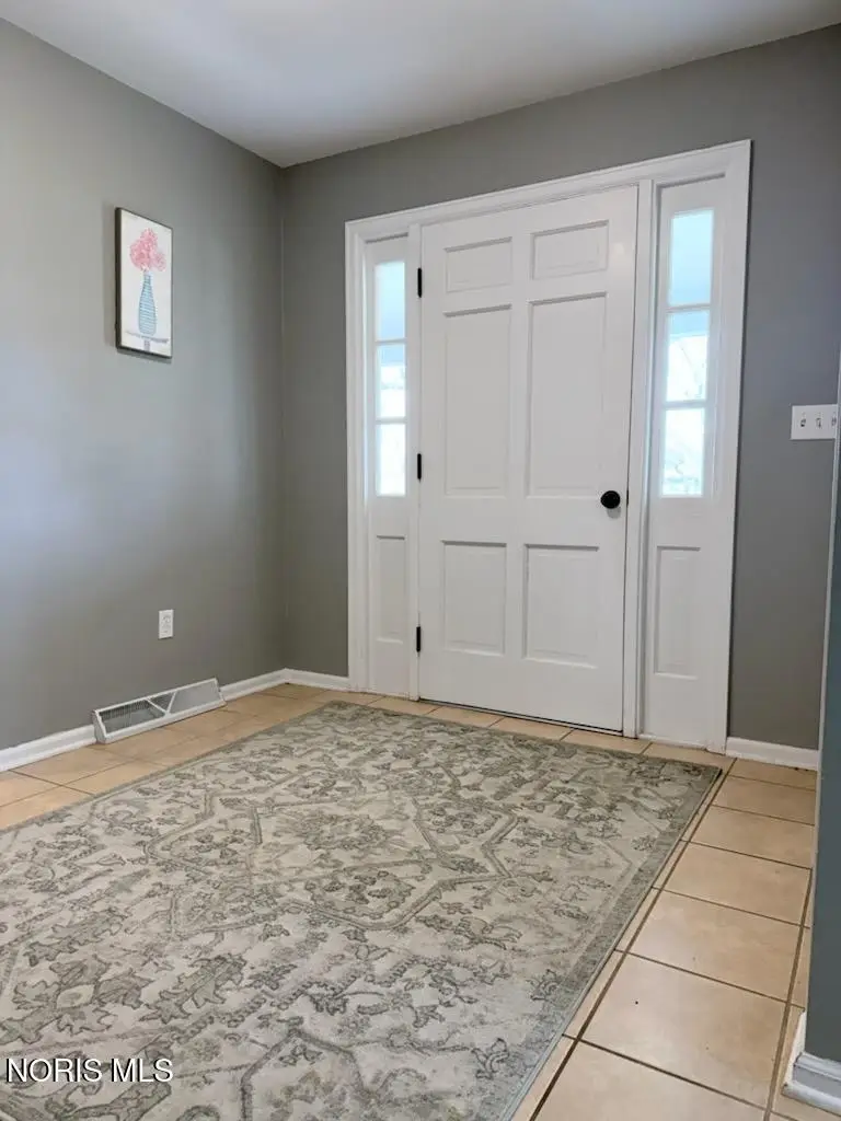 155 Orchard Lane, Napoleon, OH 43545 - #3