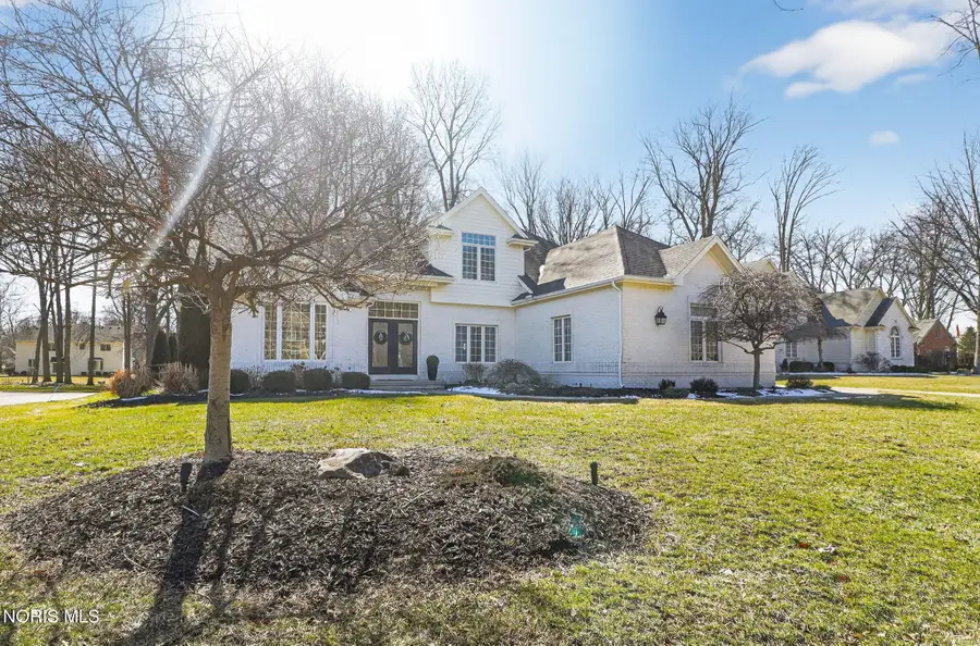 7811 Oak Leaf Court, Maumee, OH 43537 - #2