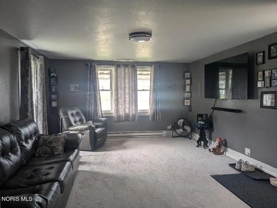 106 N Taylor Street, North Baltimore, OH 45872 - #2