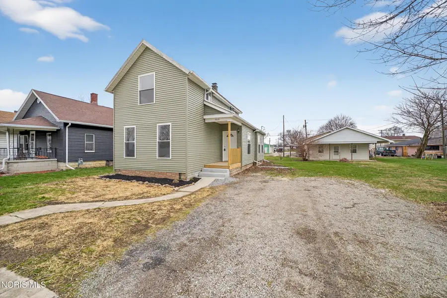 260 E 6th Street, Fostoria, OH 44830 - #2