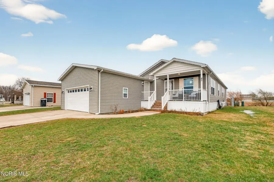 27484 Oregon Road, Perrysburg, OH 43551 - #2