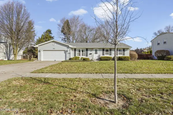 541 Dussel Drive, Maumee, OH 43537