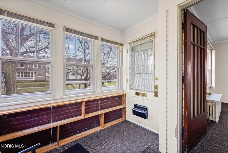 909 Prospect Avenue, Toledo, OH 43606 - #3