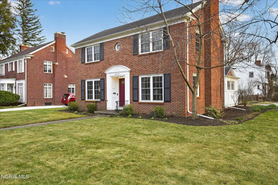 3225 Kenwood Boulevard, Toledo, OH 43606 - #2