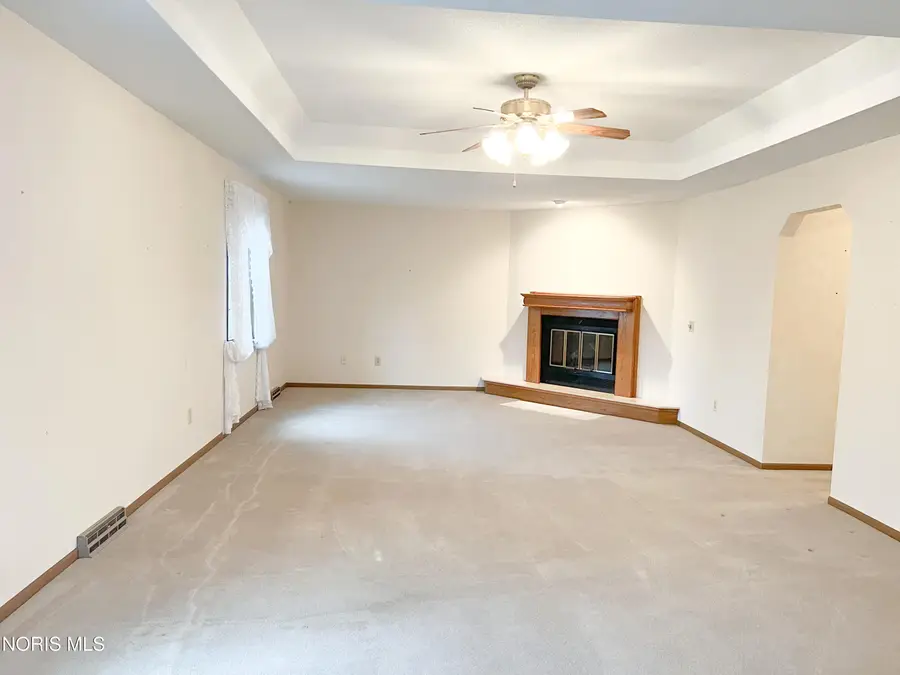 6060 Dixon Avenue, Toledo, OH 43613 - #3