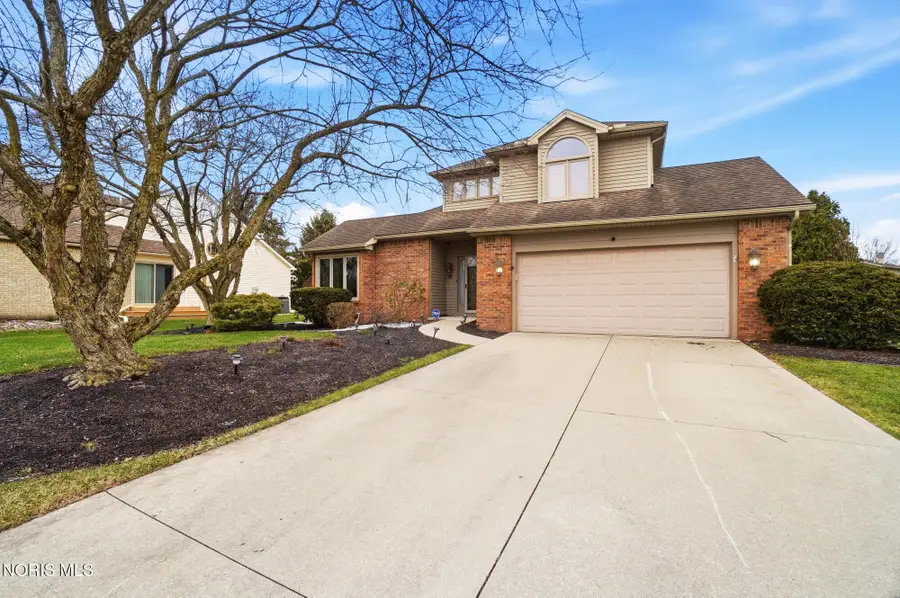 2312 Ashton Court, Maumee, OH 43537 - #3