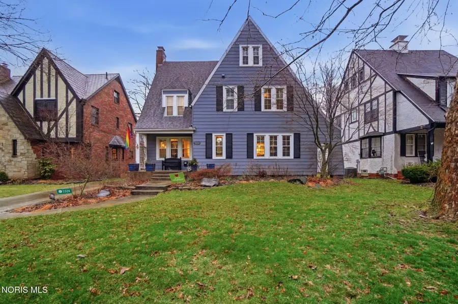 3324 Darlington Road, Ottawa Hills, OH 43606 - #2