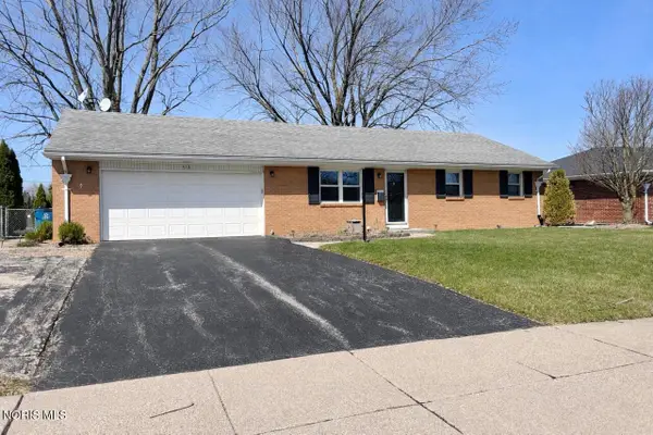 410 Overlook Drive, Waterville, OH 43566