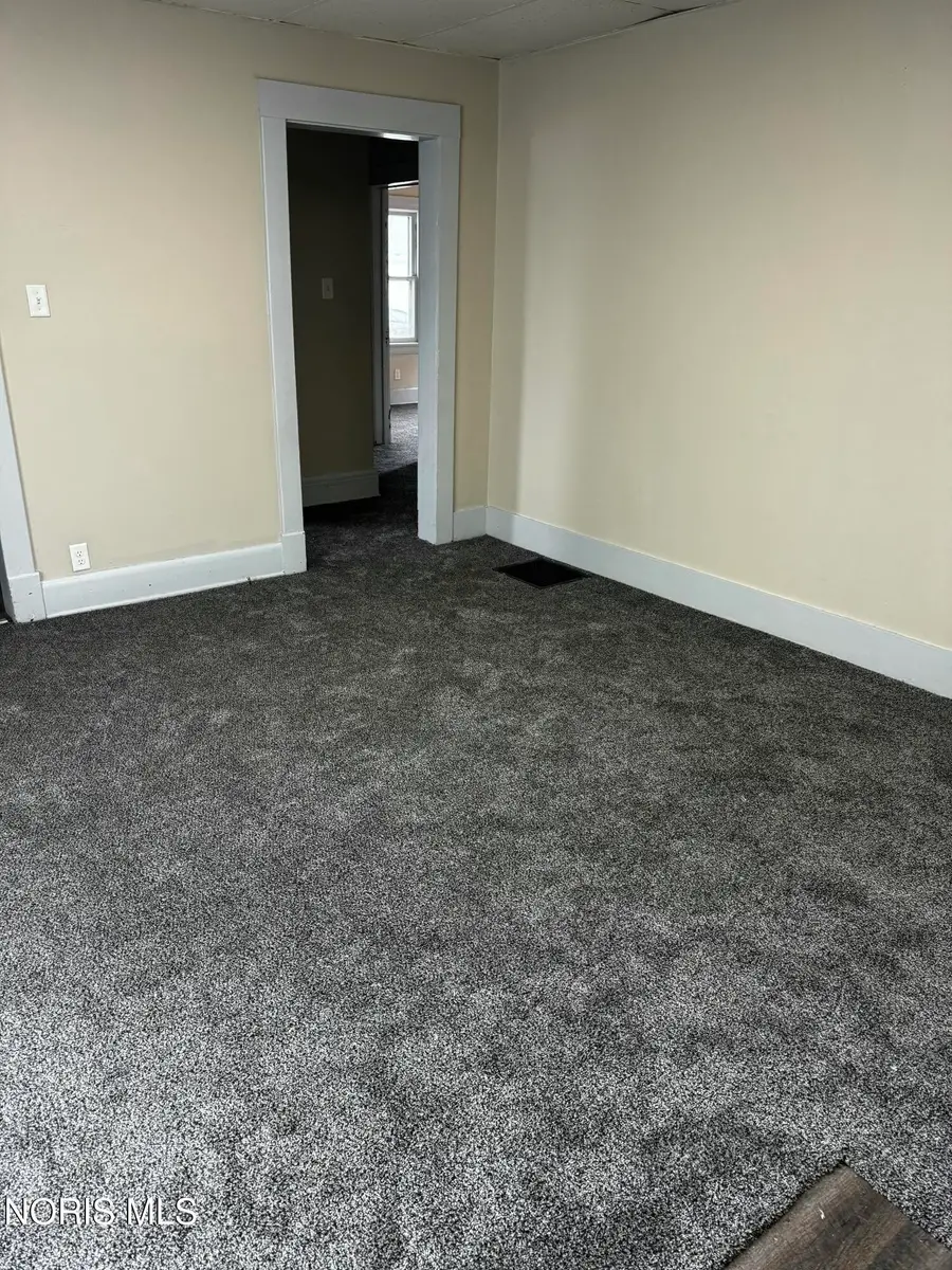 963 Mc Kinley Avenue, Toledo, OH 43605 - #2