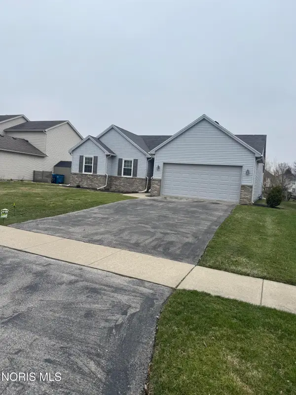 6012 Brookestone Village Lane, Sylvania, OH 43560