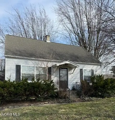 1009 N 5th Street, Fremont, OH 43420