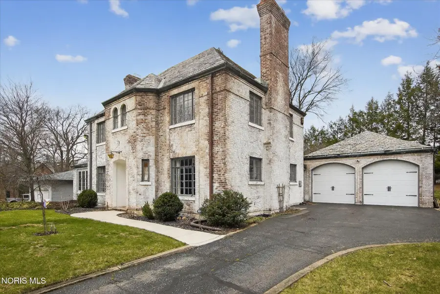 4104 Brookside Road, Ottawa Hills, OH 43606 - #2