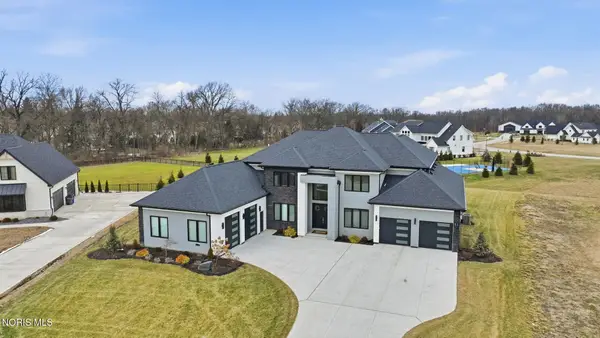 1125 Hunting Creek Drive, Perrysburg, OH 43551