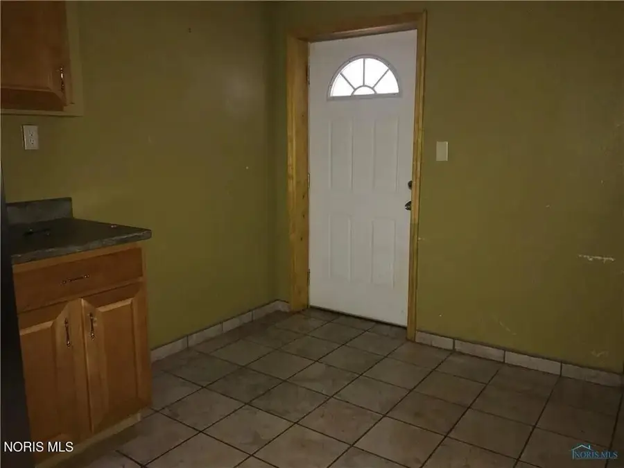 5539 Fenwick Drive, Toledo, OH 43623 - #2