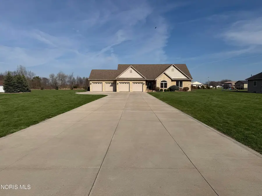113 Evergreen Lane, Upper Sandusky, OH 43351 - #3
