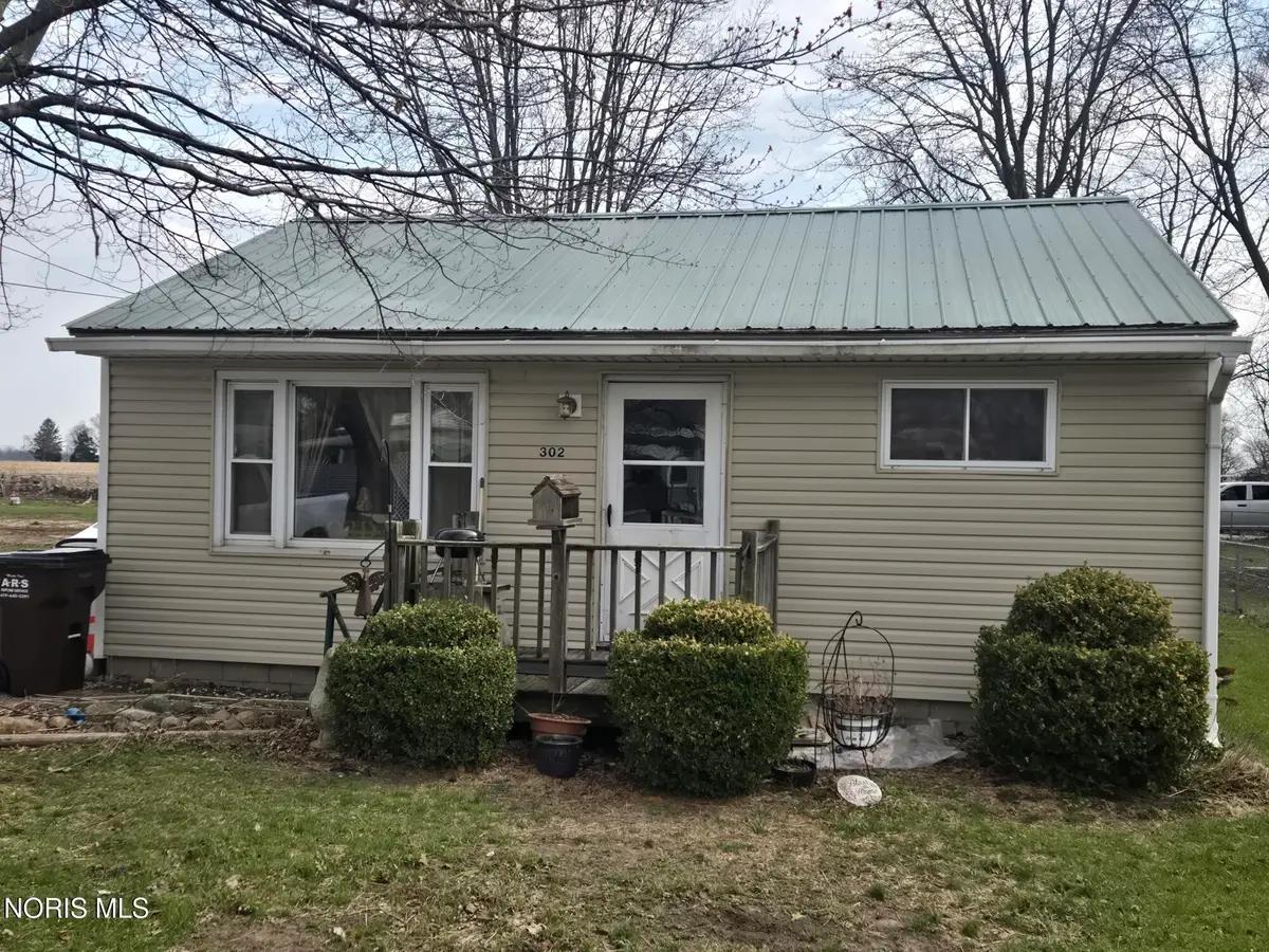 302 Jackson Street, Delta, OH 43515 - #1