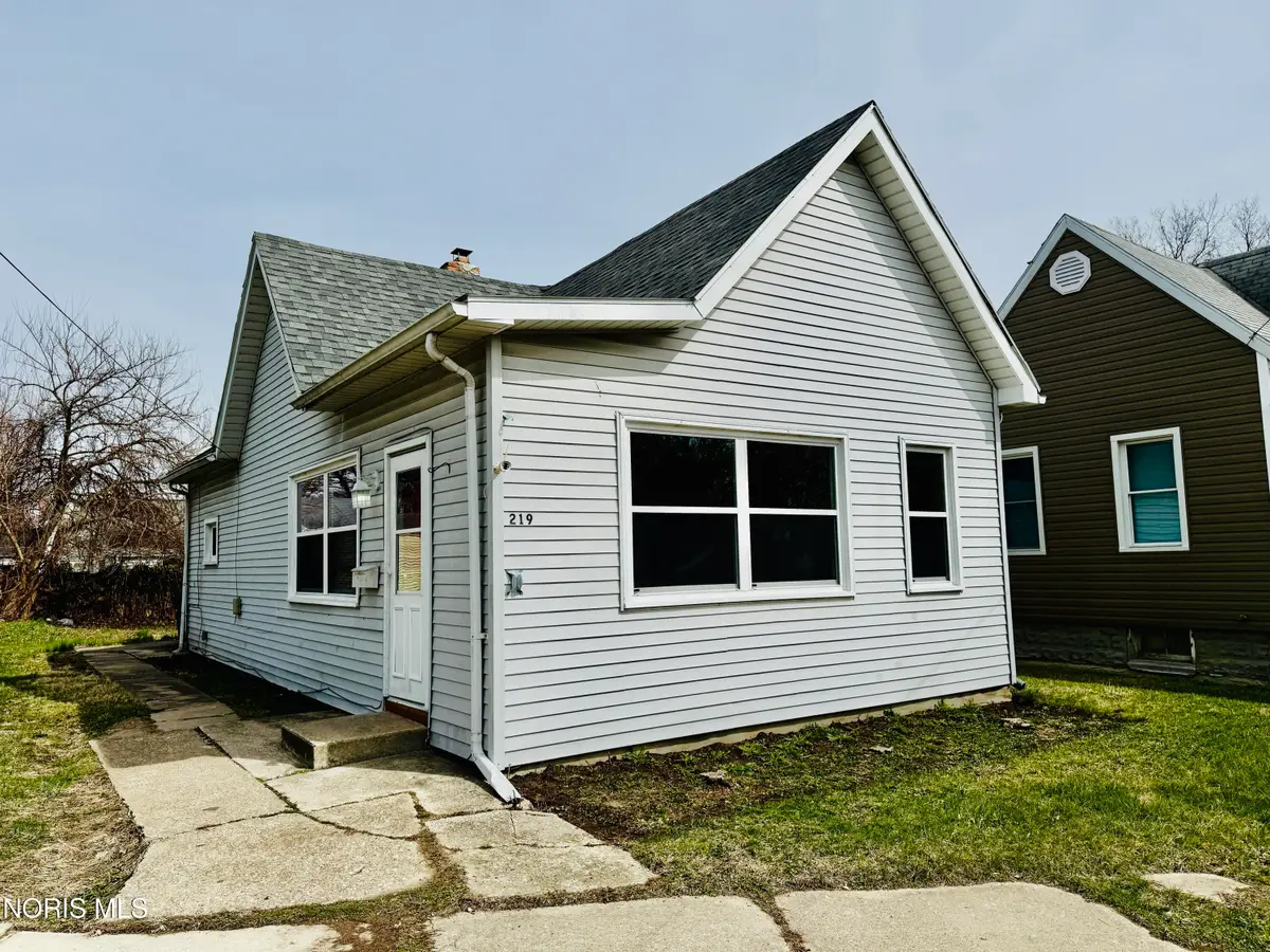 219 Storrs, Toledo, OH 43609 - #1
