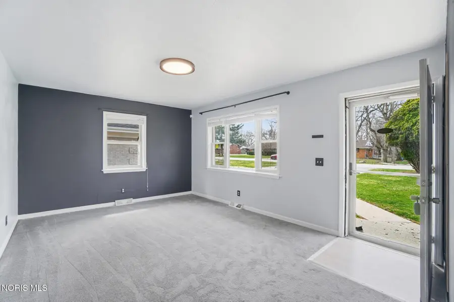 1001 Pine Street, Perrysburg, OH 43551 - #3