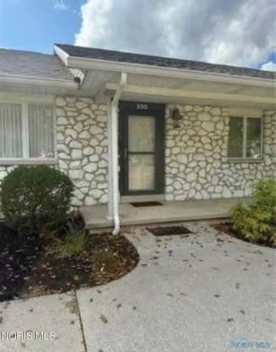 230 Adams Street, Defiance, OH 43512 - #3