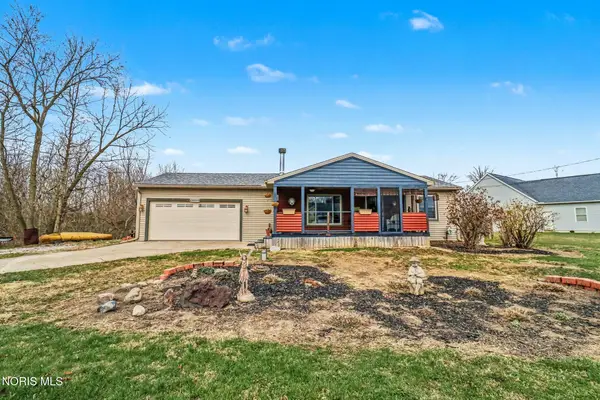 28899 Hille Drive, Millbury, OH 43447