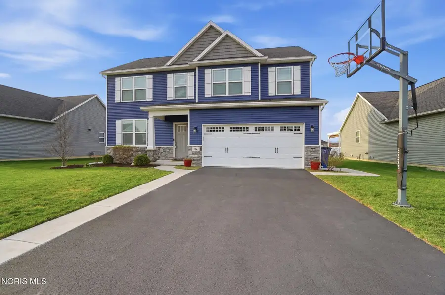 194 Valley Hall Drive, Perrysburg, OH 43551 - #2