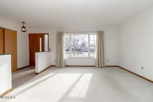 5513 San Pedro Drive, Toledo, OH 43612 - #3