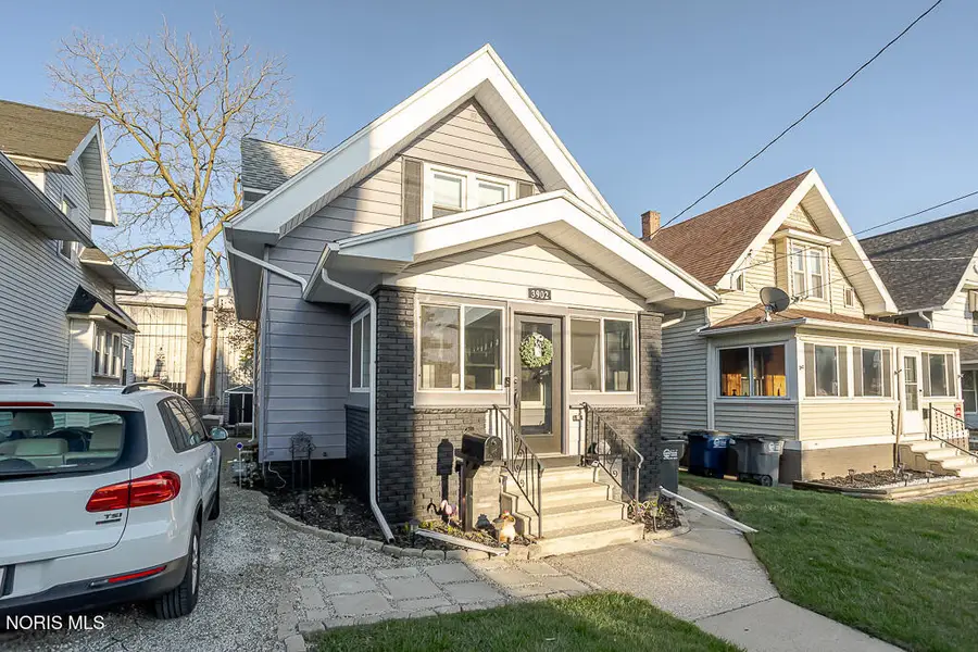 3902 Martha Avenue, Toledo, OH 43612 - #3
