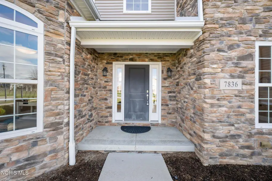 7836 N Woodbridge Road, Monclova, OH 43542 - #3