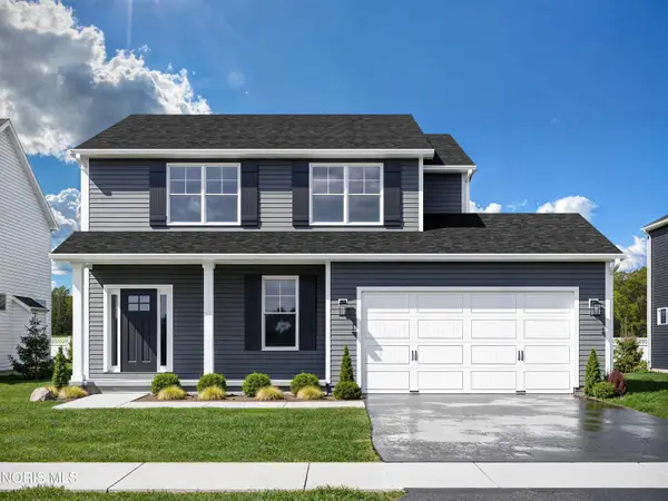 137 Valley Hall Drive, Perrysburg, OH 43551