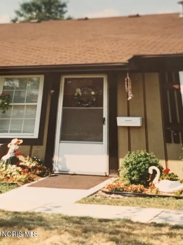 1140 S Mccord Road #E-11, Holland, OH 43528