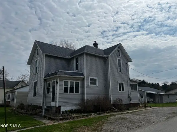 203 E Perrin Avenue, McComb, OH 45858