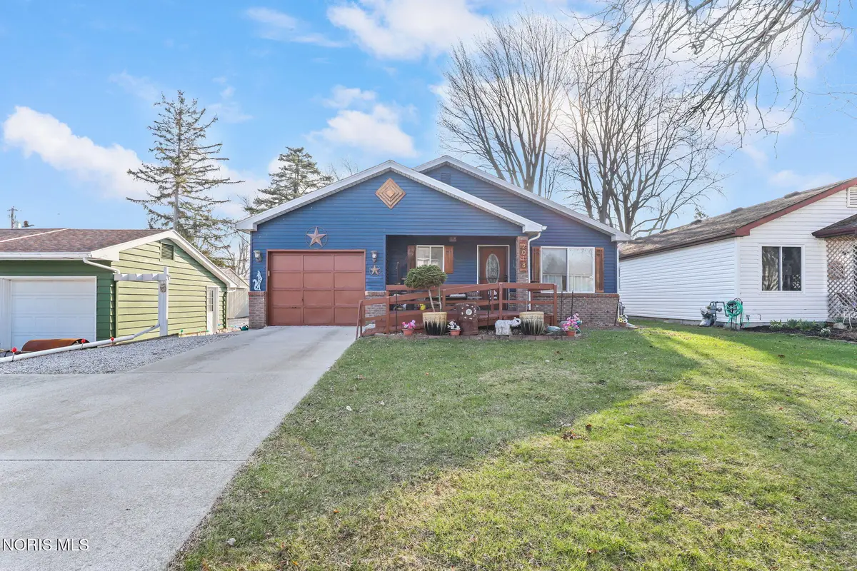 2018 Bonnie Doone Drive, Oregon, OH 43616 - #1