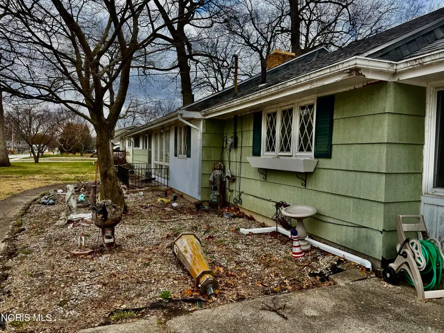 7010 Dunn Drive, Holland, OH 43528 - #3