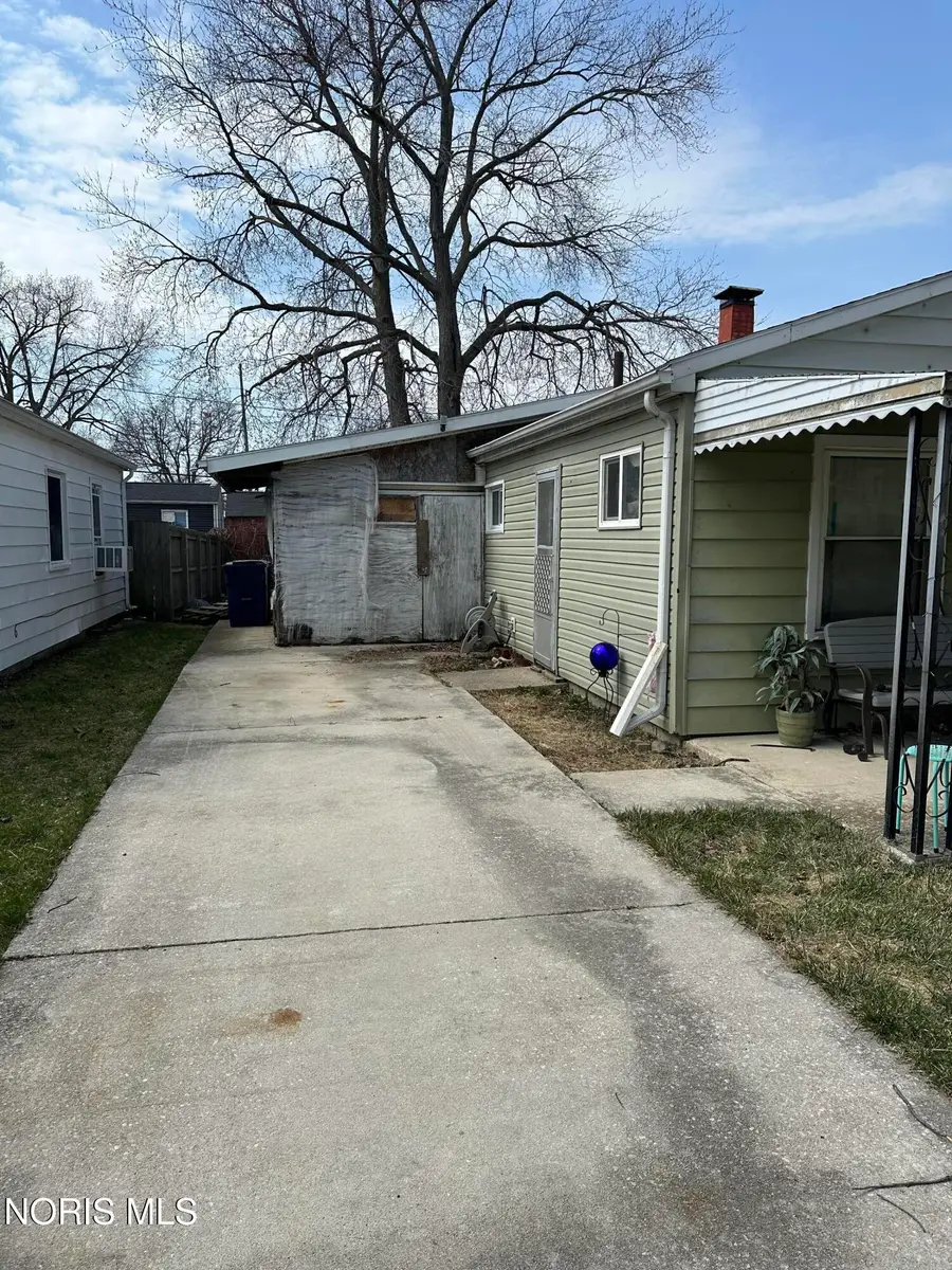 6053 325th Street, Toledo, OH 43611 - #3