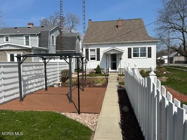 148 E Lynn Street, Edgerton, OH 43517 - #1