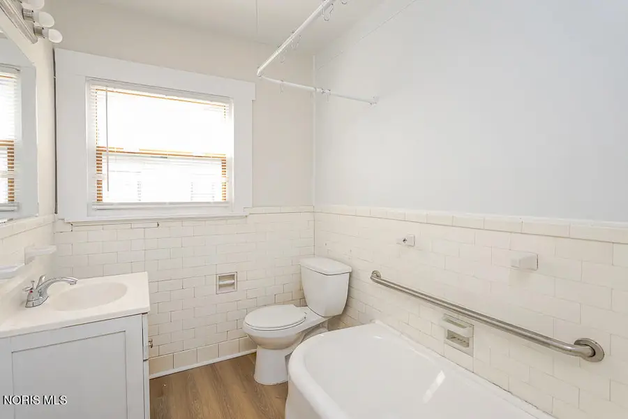 358 Kenilworth Avenue, Toledo, OH 43610 - #3