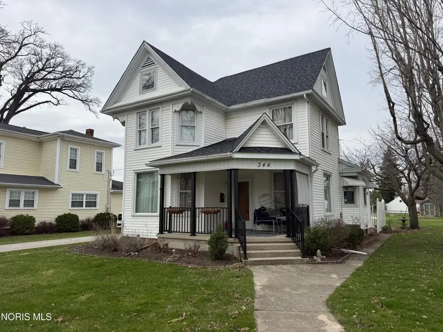 344 W Wyandot Avenue, Upper Sandusky, OH 43351 - #2