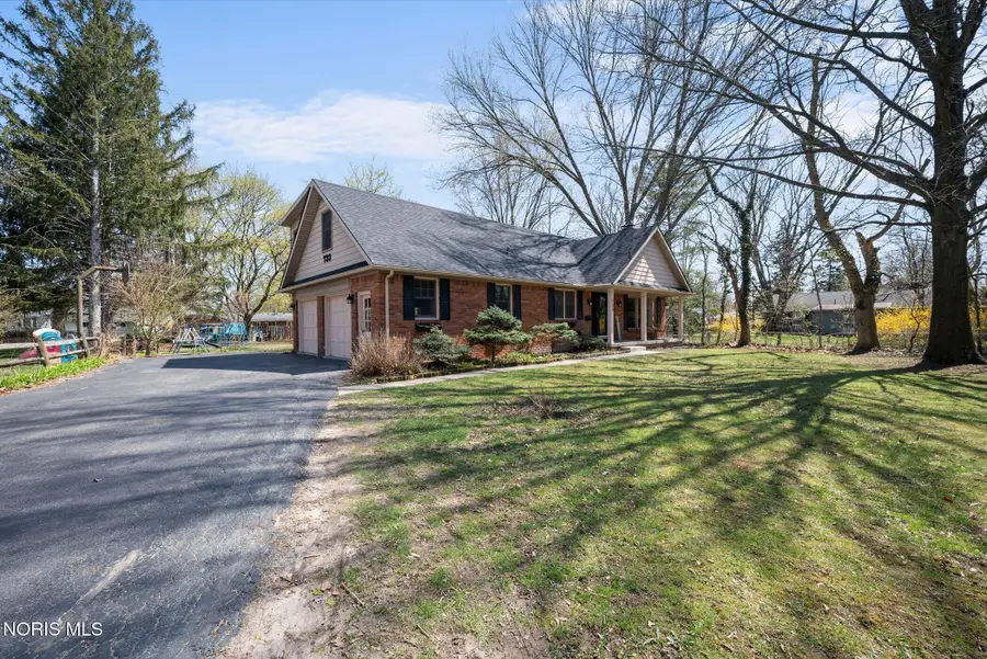 733 Findlay Street, Perrysburg, OH 43551 - #3